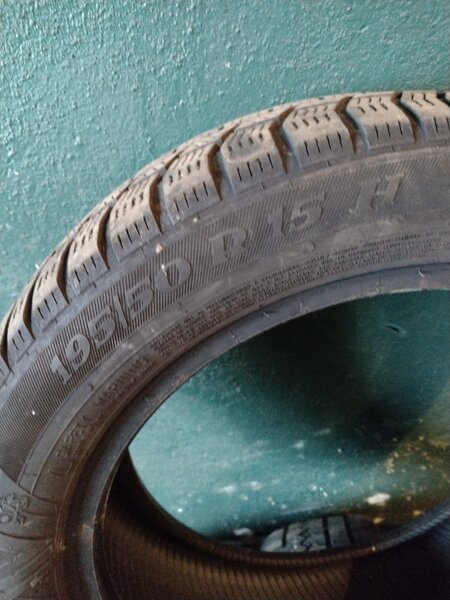 Anvelope iarna 195/50 R15